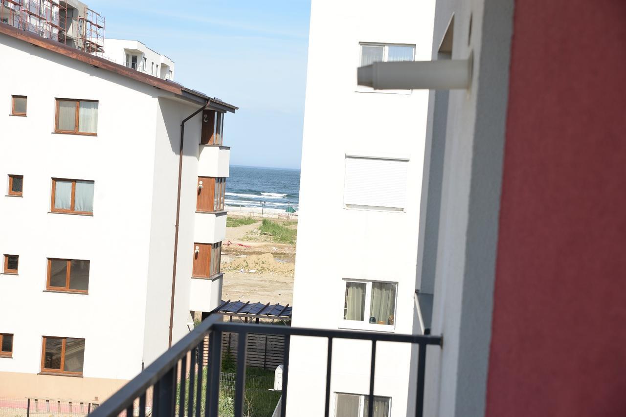 Andrew Beach Apartment Navodari Exterior photo